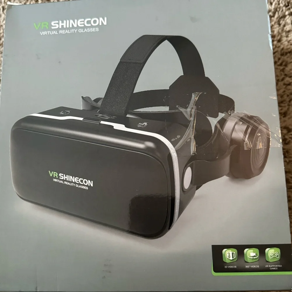 Virtual Reality Shinecon Glasses NIB w/Cover & Accessories